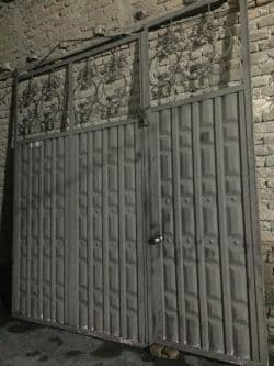 درب سالم حياط