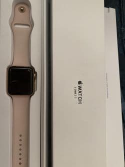 اپل واچ سری 3 42 میل رزگلد در حد صفر