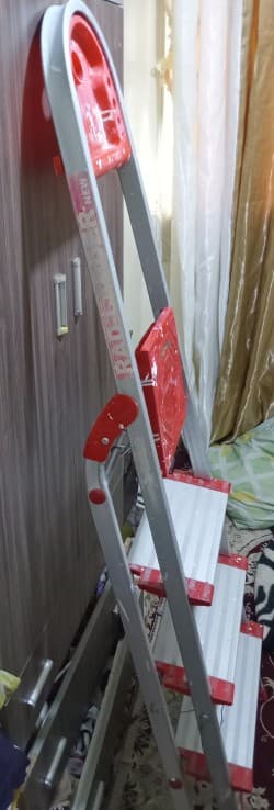 نردبان آلومینیومی