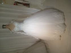 لباس عروس یکبار پوشیده شده