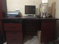 میز کامپیوتر و مدیتریتی ال 