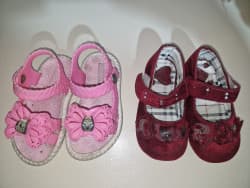 سلام دو عدد کفش نوزاد