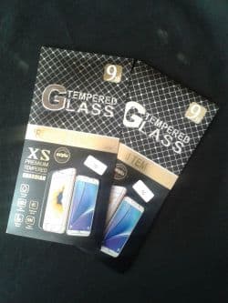 فروش انواع گلس موبایل 